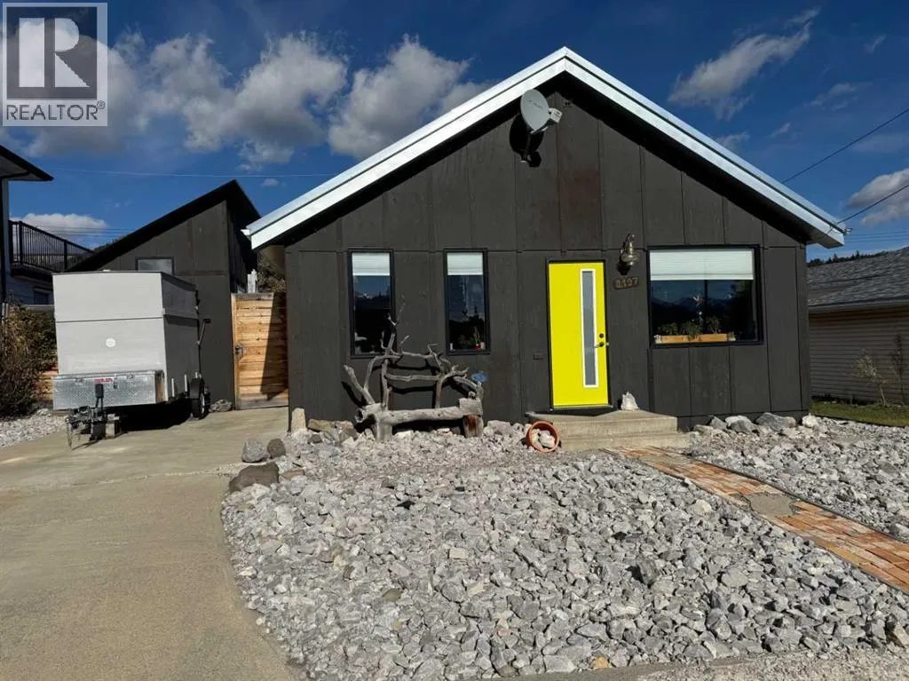 House for rent: 8137 19 Avenue, Coleman, Alberta T0K 0M0