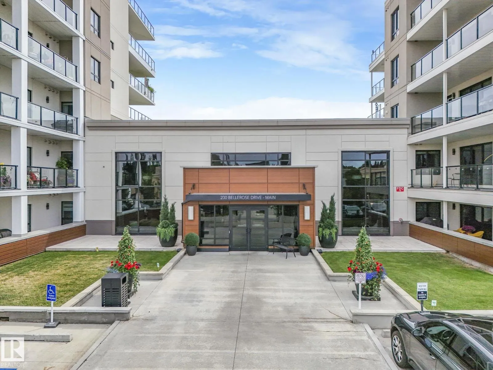 Apartment for rent: #814 200 Bellerose Dr, St. Albert, Alberta T8N 7P7