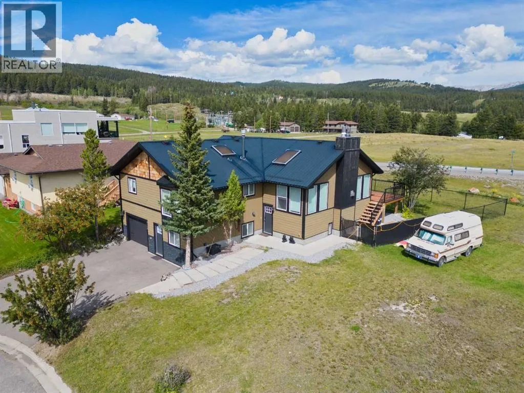 House for rent: 8149 26 Avenue, Coleman, Alberta T0K 0M0