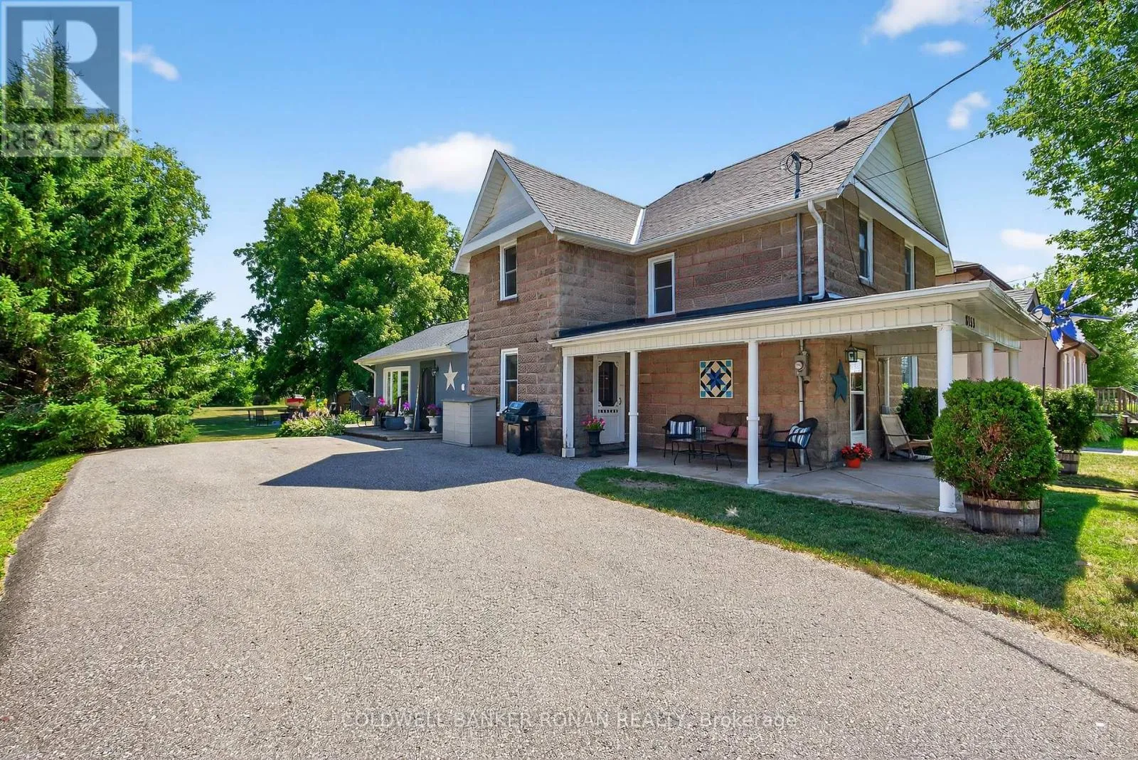 House for rent: 8153 Main Street, Adjala-Tosorontio, Ontario L0M 1J0