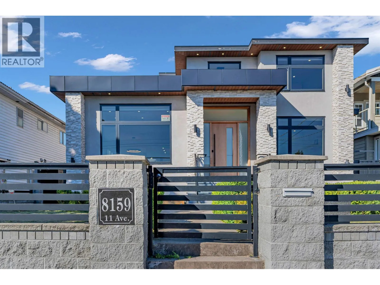 House for rent: 8159 11th Avenue, Burnaby, British Columbia V3N 2P1