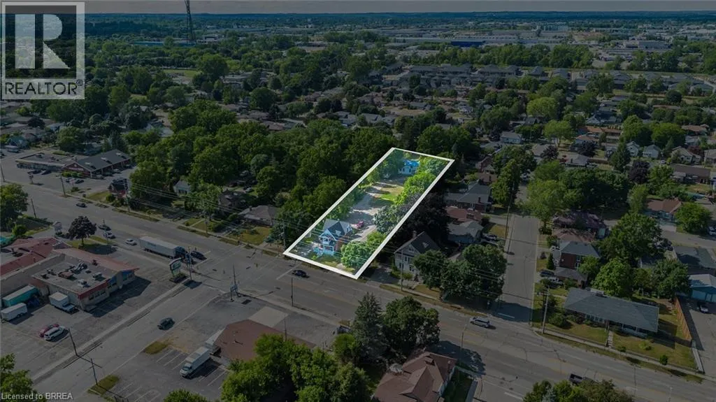 816 Colborne Street E, Brantford, Ontario N3S 3S4