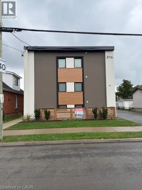 Apartment for rent: 816 Concession Street Unit# 3, Hamilton, Ontario L8V 1E1