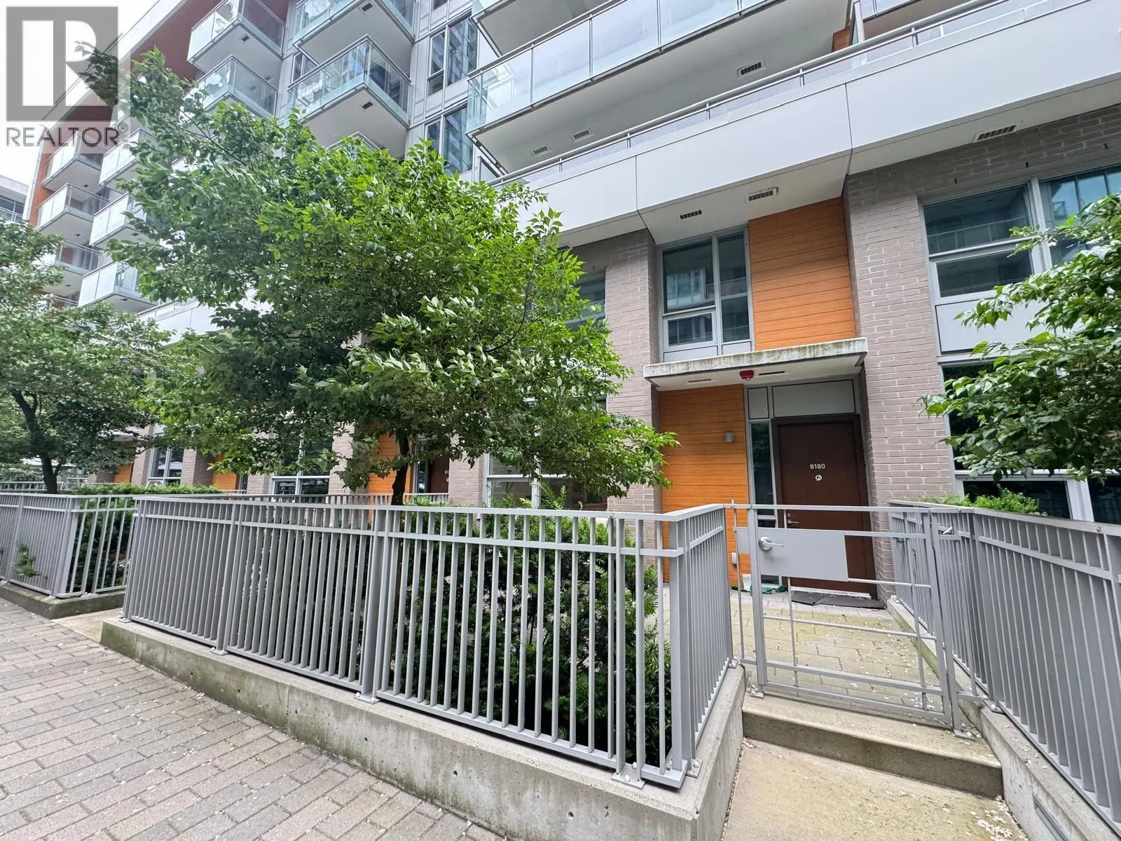 Row / Townhouse for rent: 8180 Nunavut Lane, Vancouver, British Columbia V5X 0H3