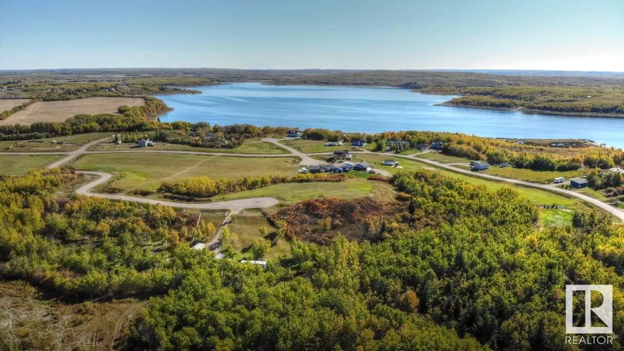 No Building for rent: 819 56316 Rr 113, Rural St. Paul County, Alberta T0B 4K0