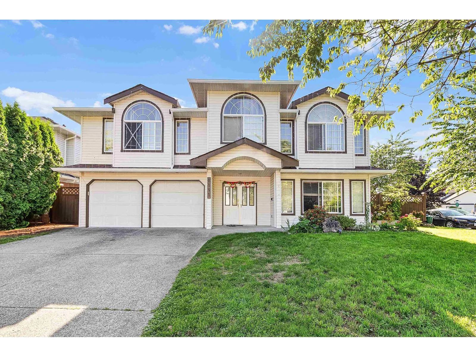 House for rent: 8191 Kunimoto Court, Mission, British Columbia V2V 7A4