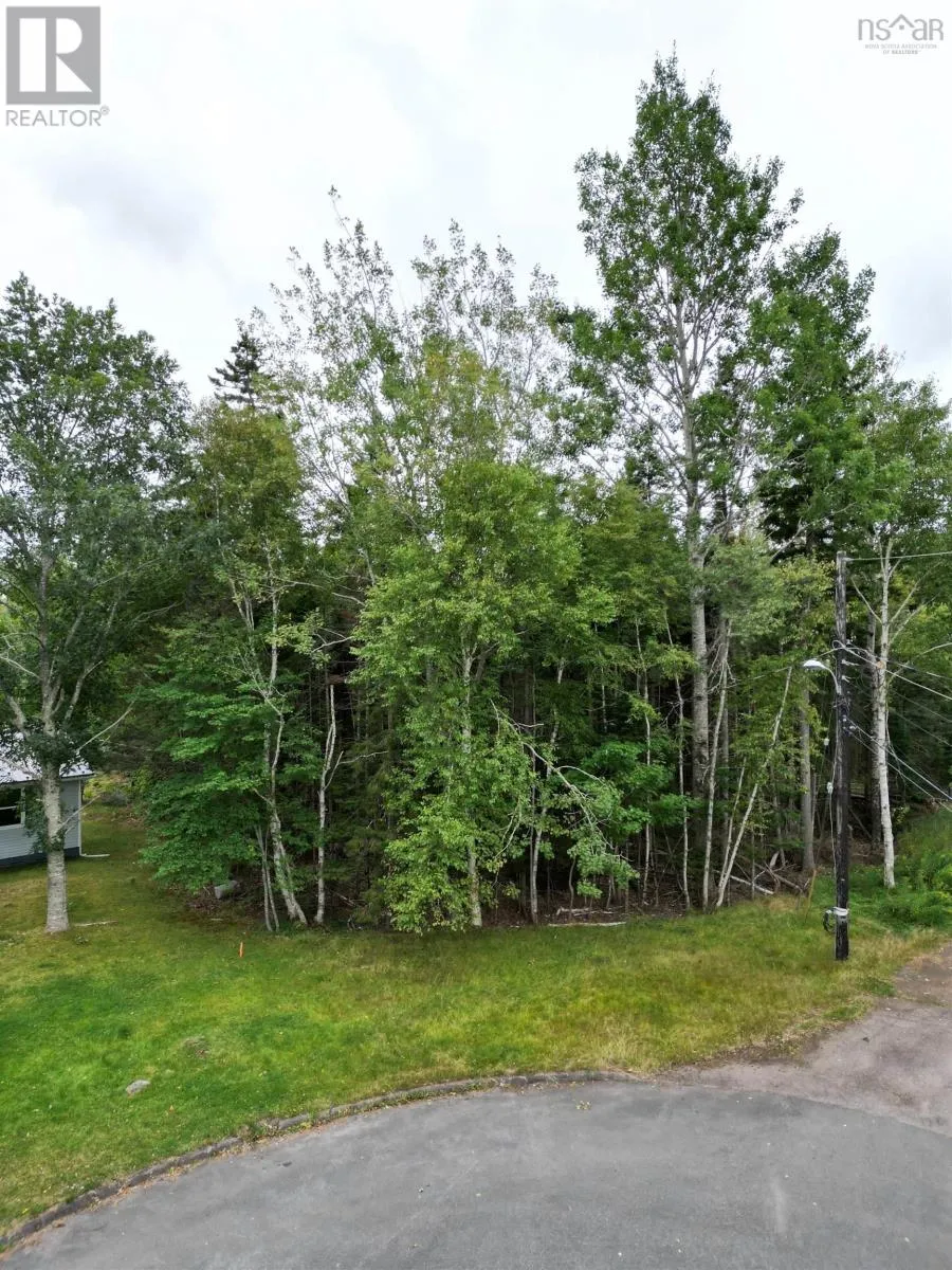 81a First Court, Valley, Nova Scotia B6L 2G7