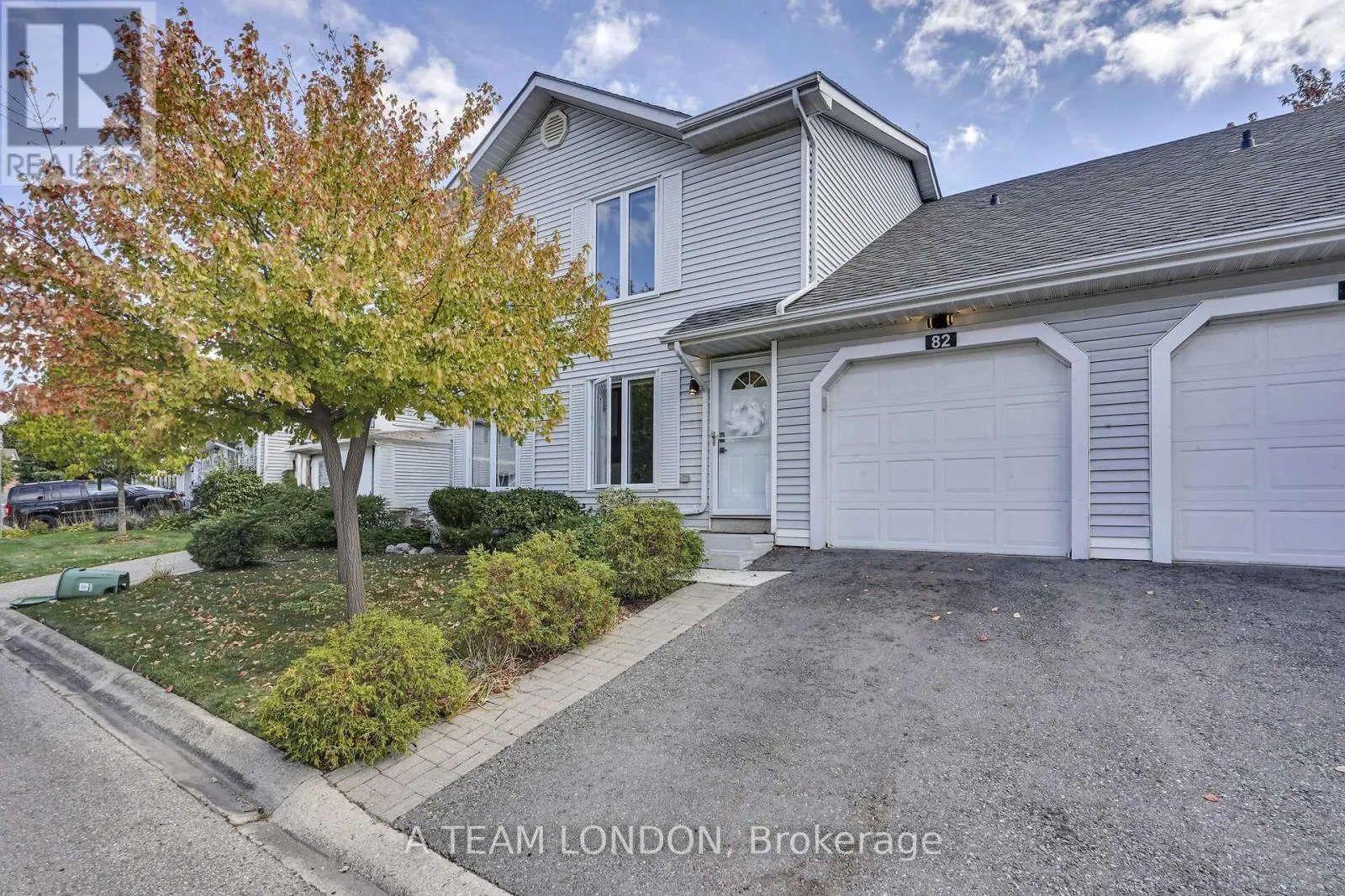 Row / Townhouse for rent: 82 - 120 Centre Street, London South, Ontario N6J 4X4