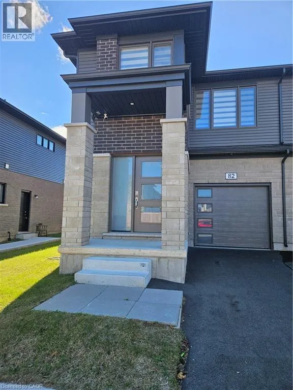 House for rent: 82 Acacia Road, Fonthill, Ontario L0S 1E1