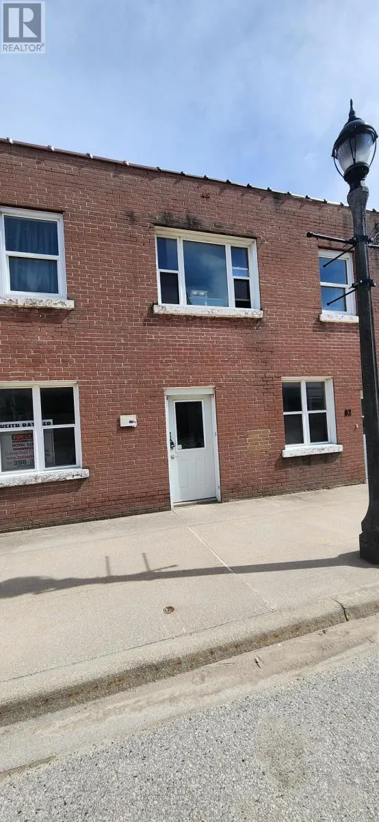 82 Huron Street N, Huron-Kinloss, Ontario N0G 2R0