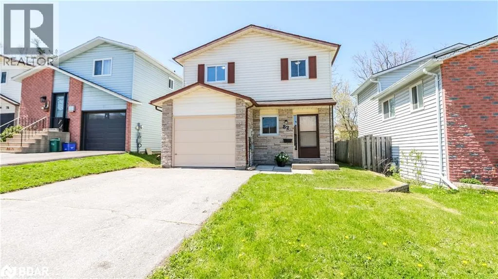 House for rent: 82 Melinda Crescent, Barrie, Ontario L4N 5G6