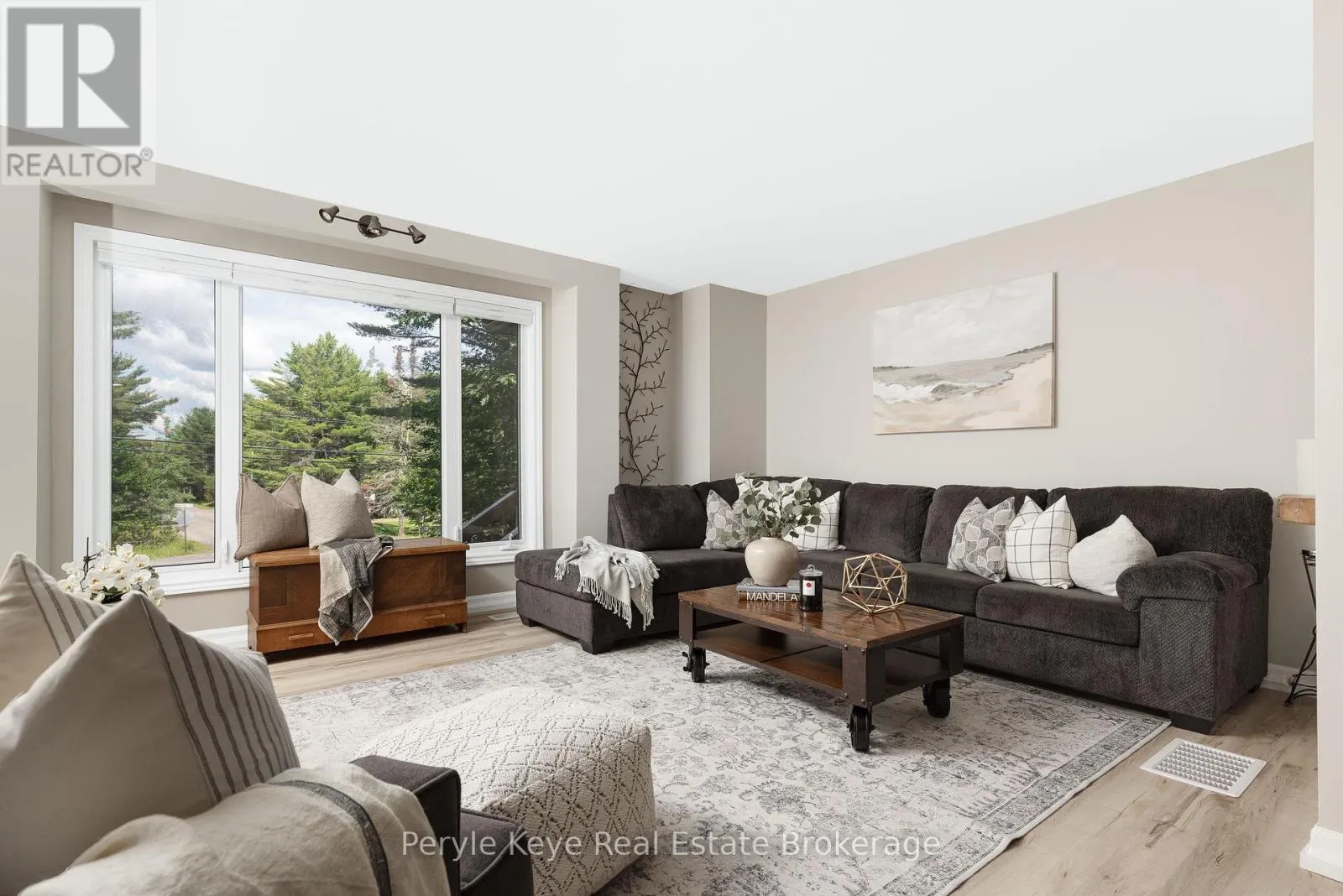 House for rent: 820 Manitoba Street, Bracebridge), Ontario P1L 1W9