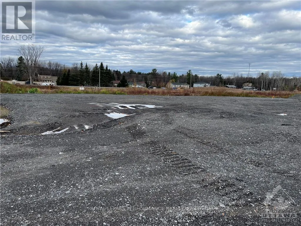 820 Summit Lane, Clarence-Rockland, Ontario K4K 1K7