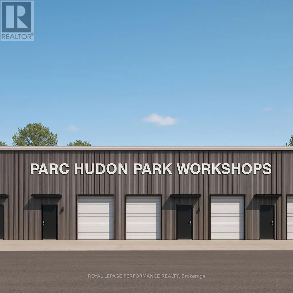 Warehouse for rent: 820 Summit Private, Clarence-Rockland, Ontario K4K 1K7