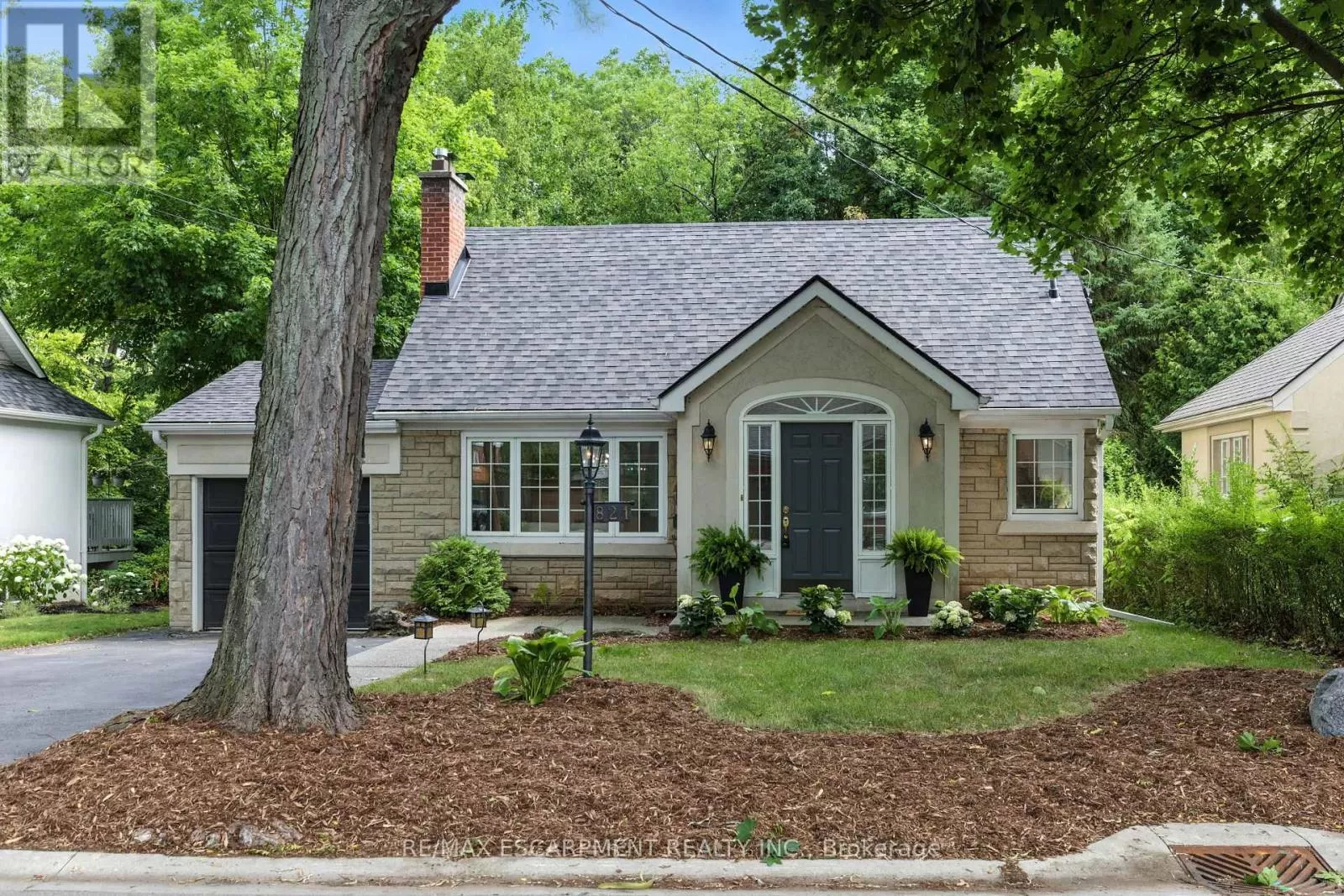 House for rent: 821 Shadeland Avenue, Burlington, Ontario L7T 2M2