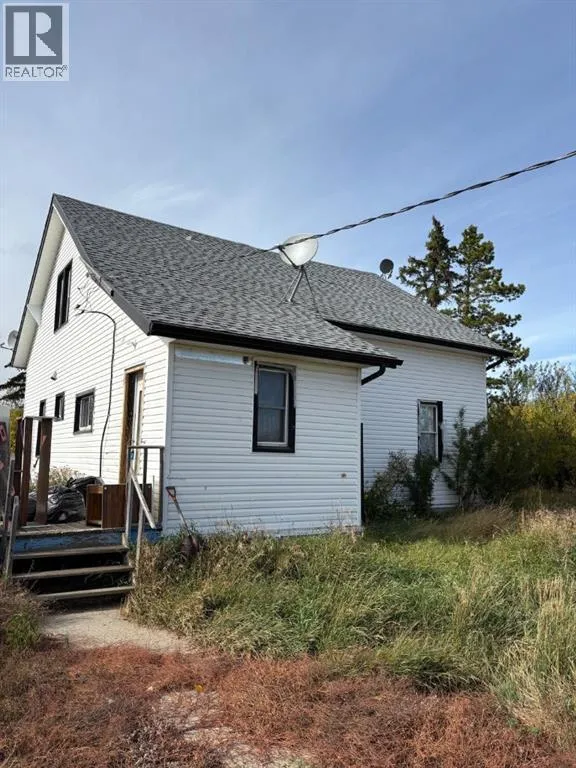 House for rent: 821019 Range Road 245, Rural Peace No. 135, M.D. of, Alberta T0H 0E0