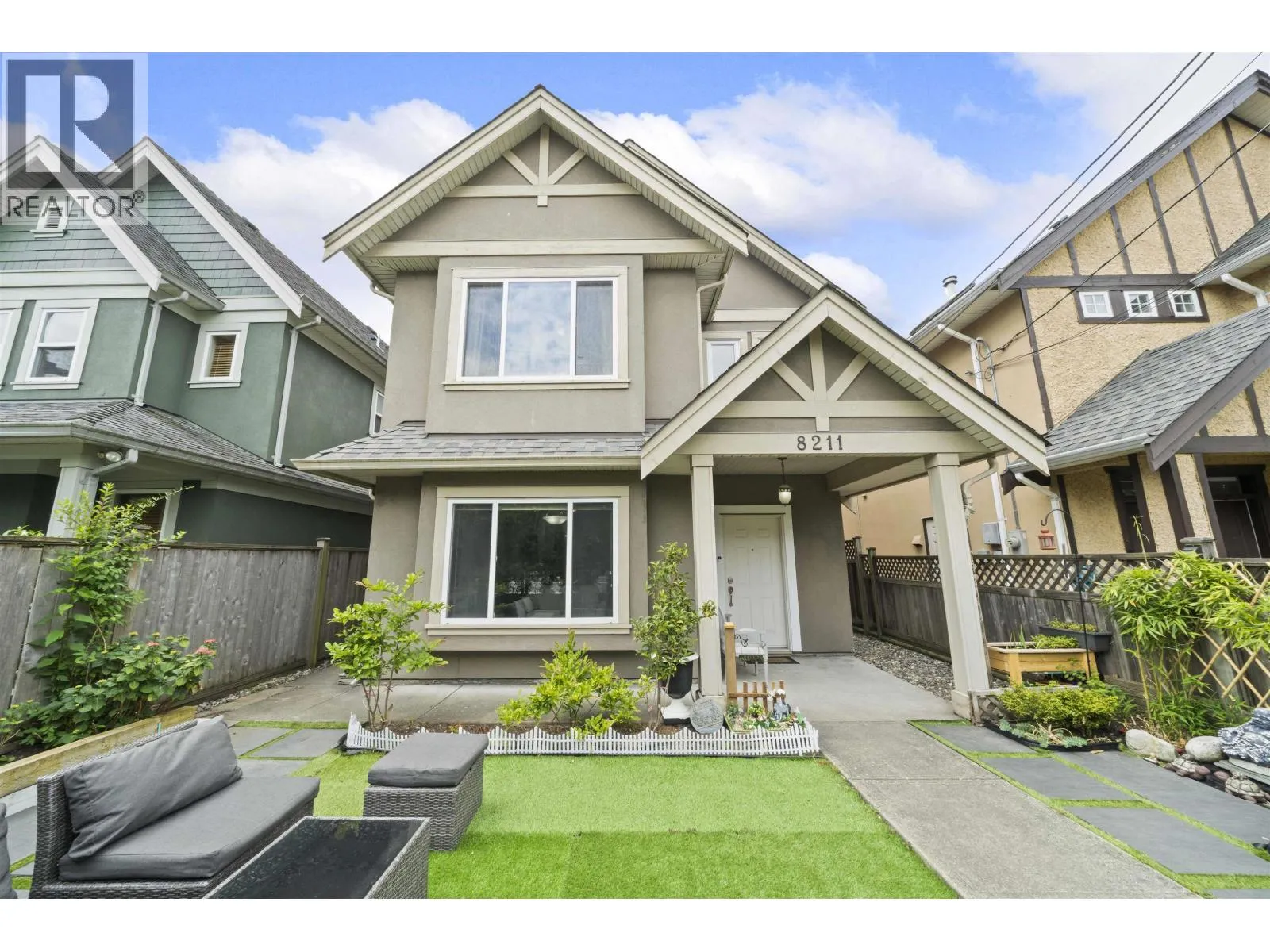 House for rent: 8211 No. 1 Road, Richmond, British Columbia V7C 1T8