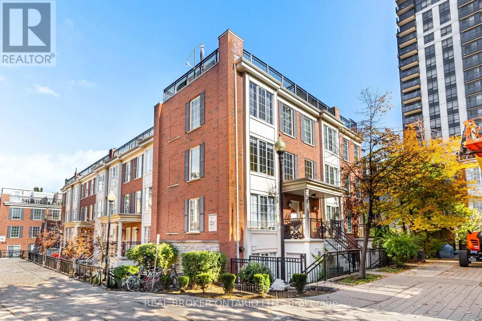 Row / Townhouse for rent: 822 - 5 Everson Drive, Toronto, Ontario M2N 7C3