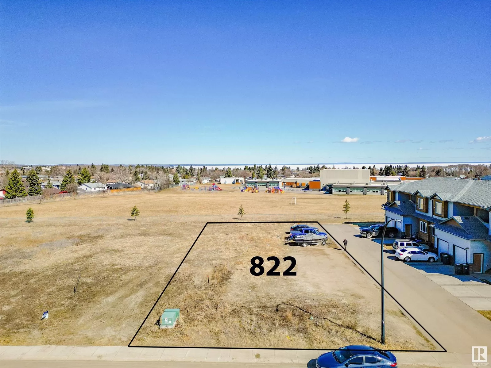 No Building for rent: 822 Schooner Dr, Cold Lake, Alberta T9M 0L7