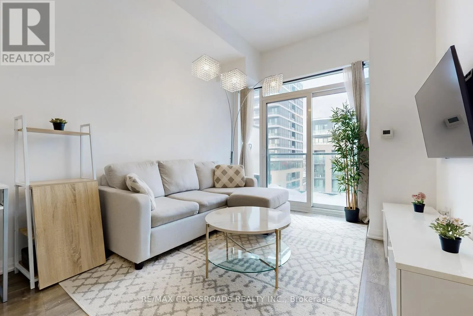 Apartment for rent: 823 - 99 Eagle Rock Way, Vaughan, Ontario L6A 5A7