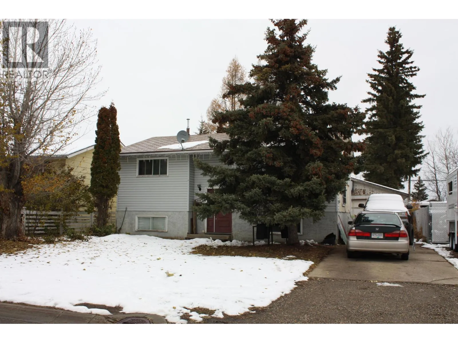 House for rent: 8232 98 Avenue, Fort St. John, British Columbia V1J 1P5