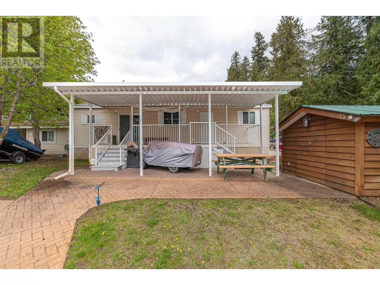 House for rent: 8242 Highway 97a Highway Unit# 13, Sicamous, British Columbia V0E 2V0