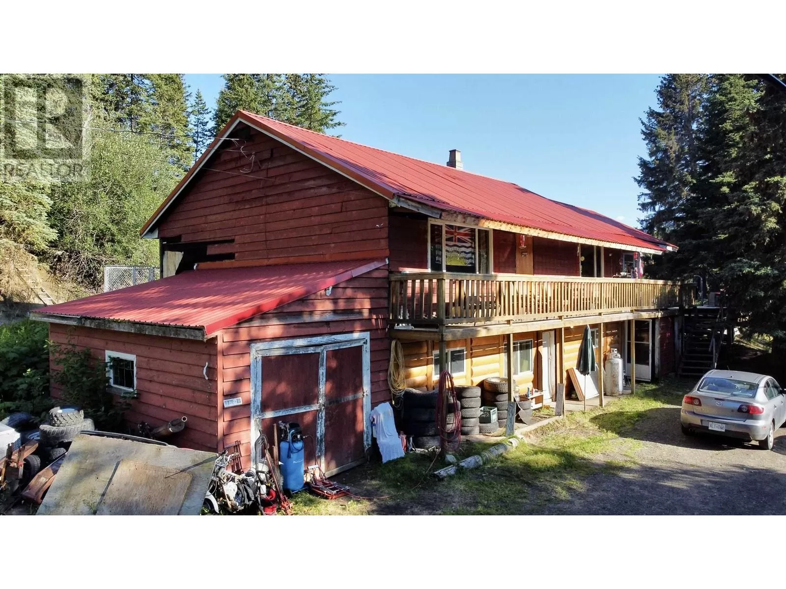 House for rent: 8245 Bridge Lake North Road, Bridge Lake, British Columbia V0K 1X2