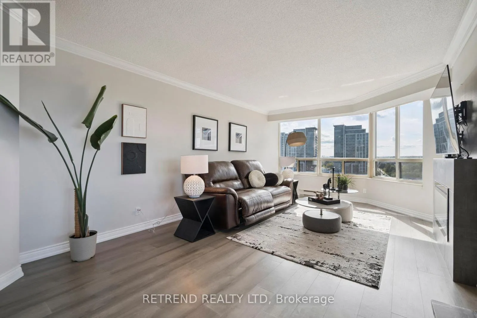 Apartment for rent: 826 - 32 Clarissa Drive, Richmond Hill, Ontario L4C 9R7