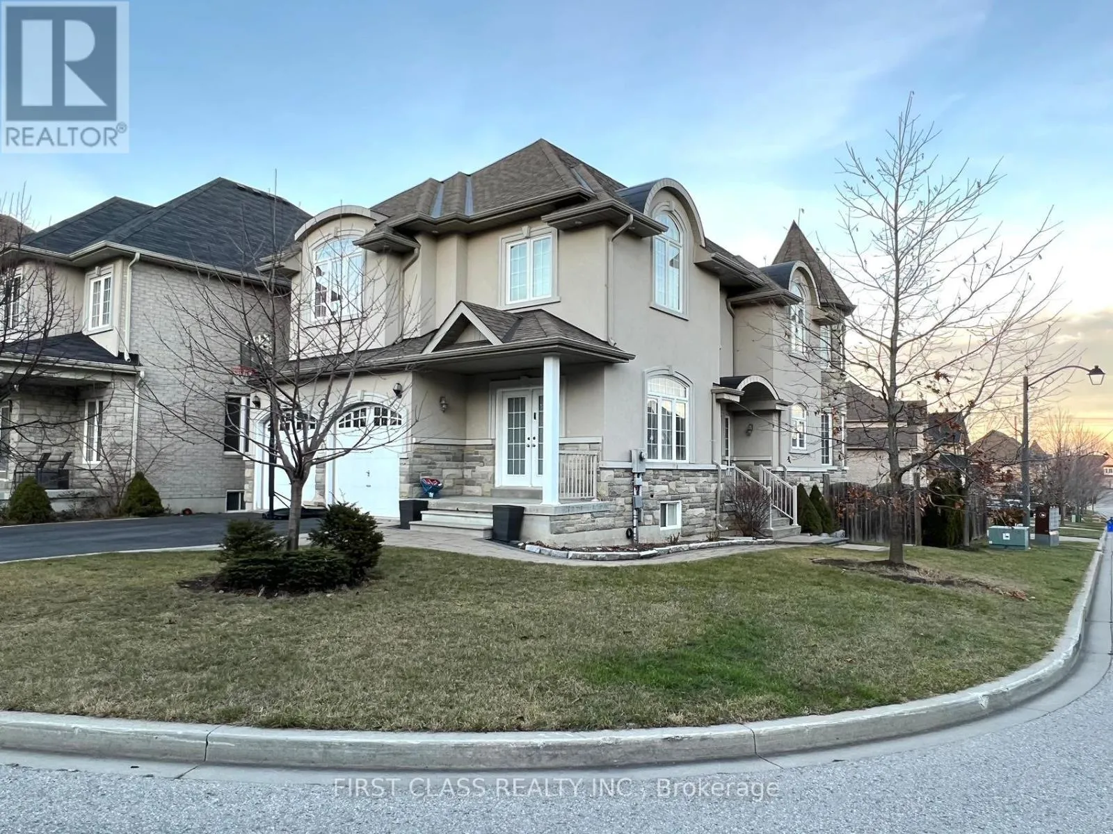 House for rent: 826 Wingarden Crescent, Pickering, Ontario L1V 0C2