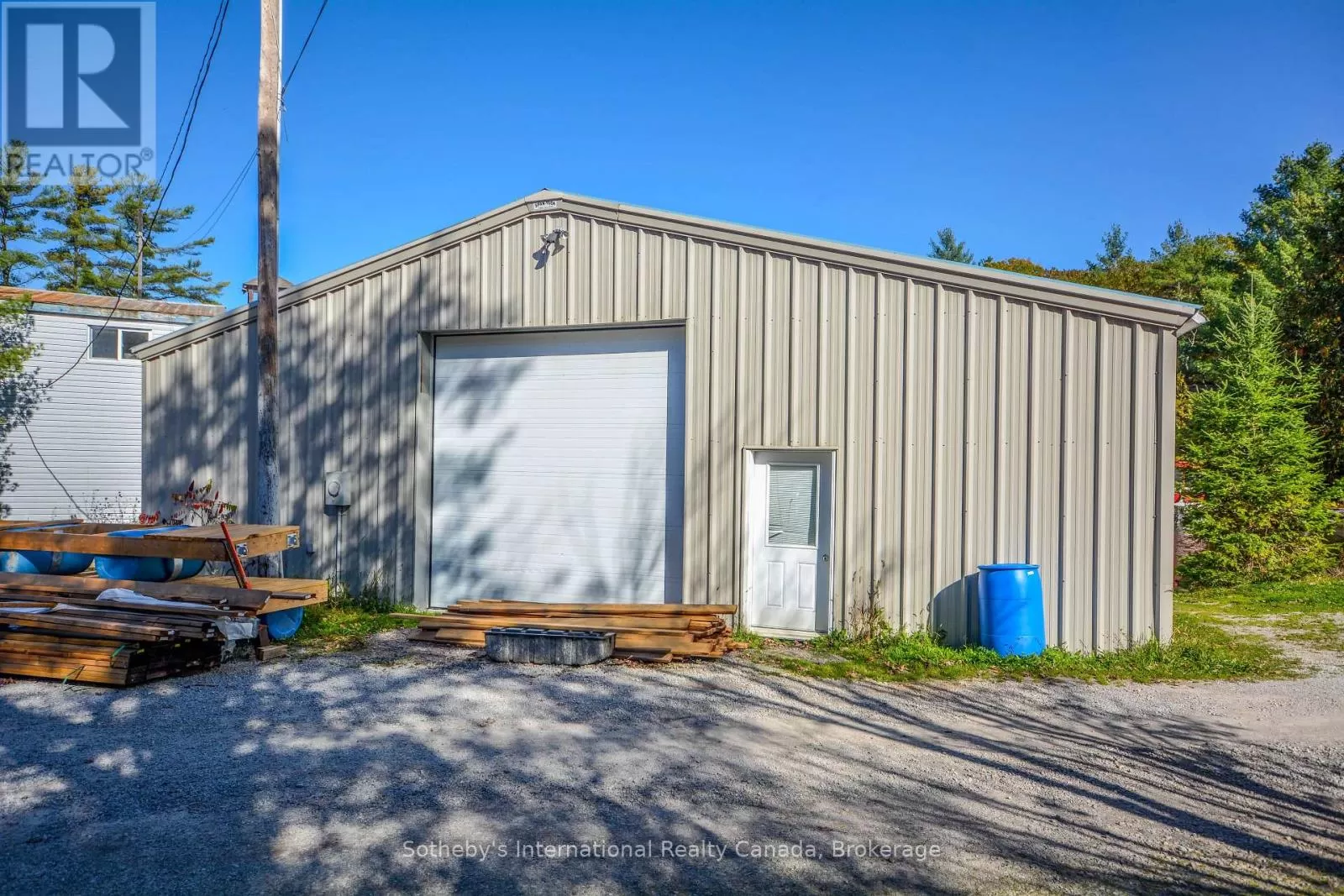 827 Go Home Lake Road, Georgian Bay, Ontario P0C 1H0