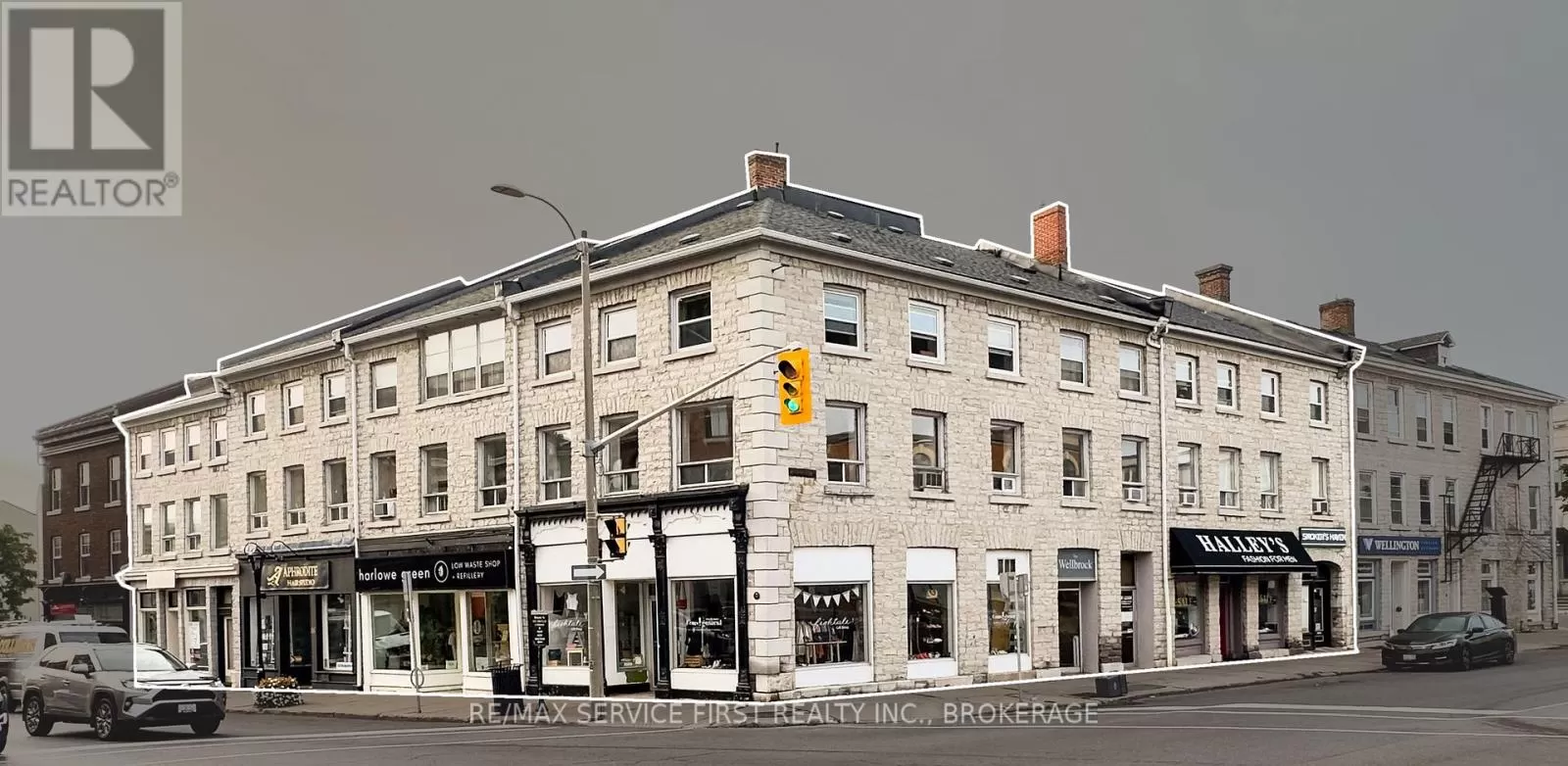 82-94 155-159 Brock St & Wellington St. Street, Kingston, Ontario K7L 3E1