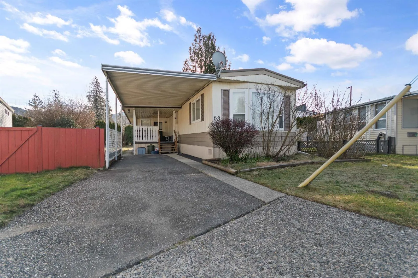 Manufactured Home for rent: 83 6338 Vedder Road|sardis South, Chilliwack, British Columbia V2R 3R3