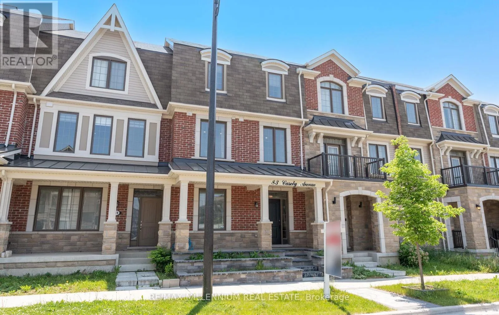Row / Townhouse for rent: 83 Casley Avenue, Richmond Hill, Ontario L4S 0K7