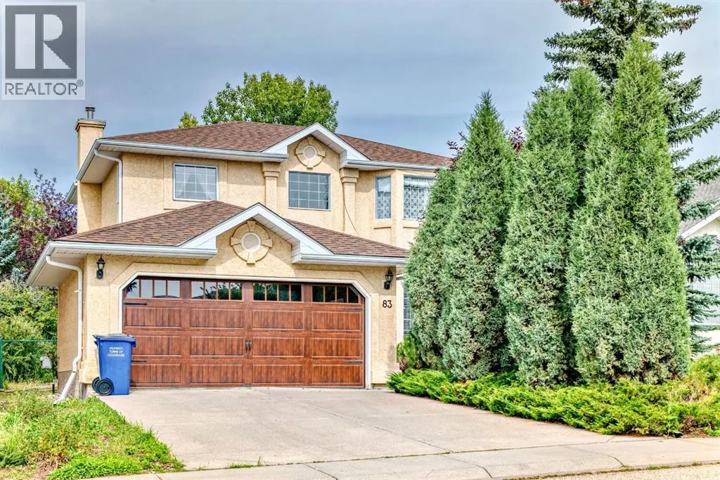 House for rent: 83 Gleneagles Close, Cochrane, Alberta T4C 1N7