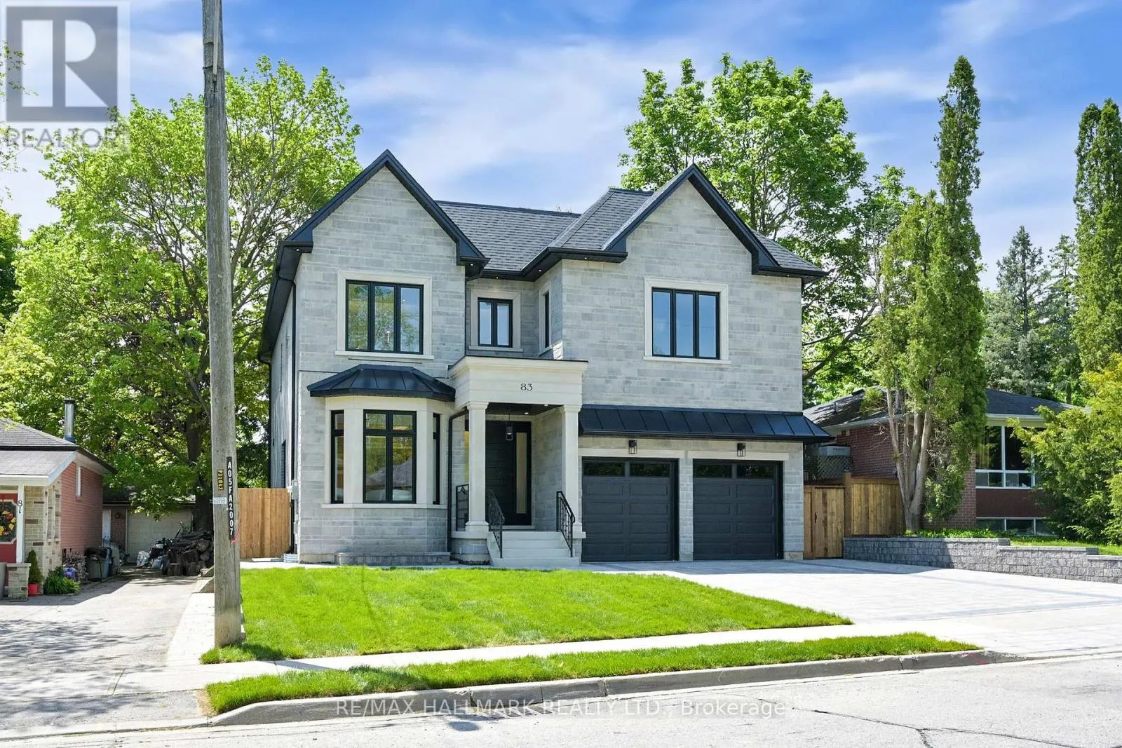 House for rent: 83 Richardson Drive, Aurora, Ontario L4G 1Z4