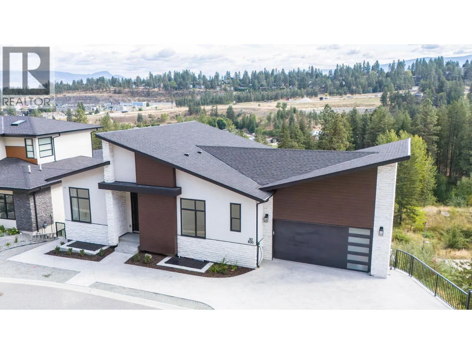 House for rent: 830 Westview Way Unit# 30, West Kelowna, British Columbia V1Z 0A5