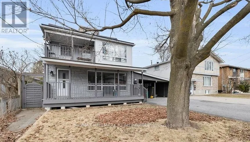 Other for rent: 833 Maplewood Avenue, Ottawa, Ontario K2B 5V4