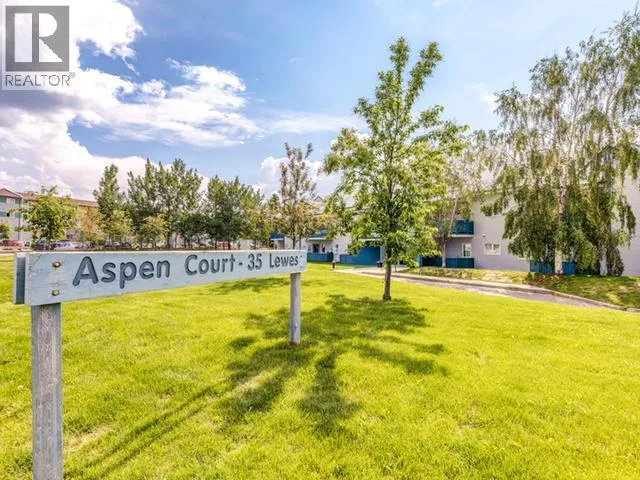 Apartment for rent: 8-35 Lewes Boulevard, Whitehorse, Yukon Y1A 4S5