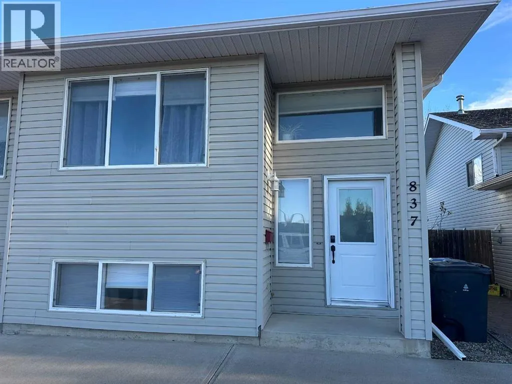 837 Blackfoot Terrace W, Lethbridge, Alberta T1K 7Y7