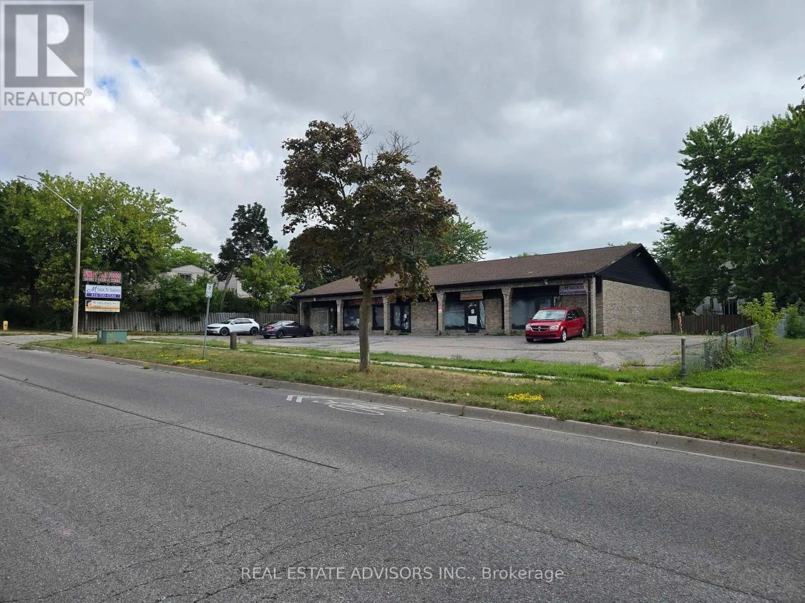 837 Finley Avenue, Ajax, Ontario L1S 3S2