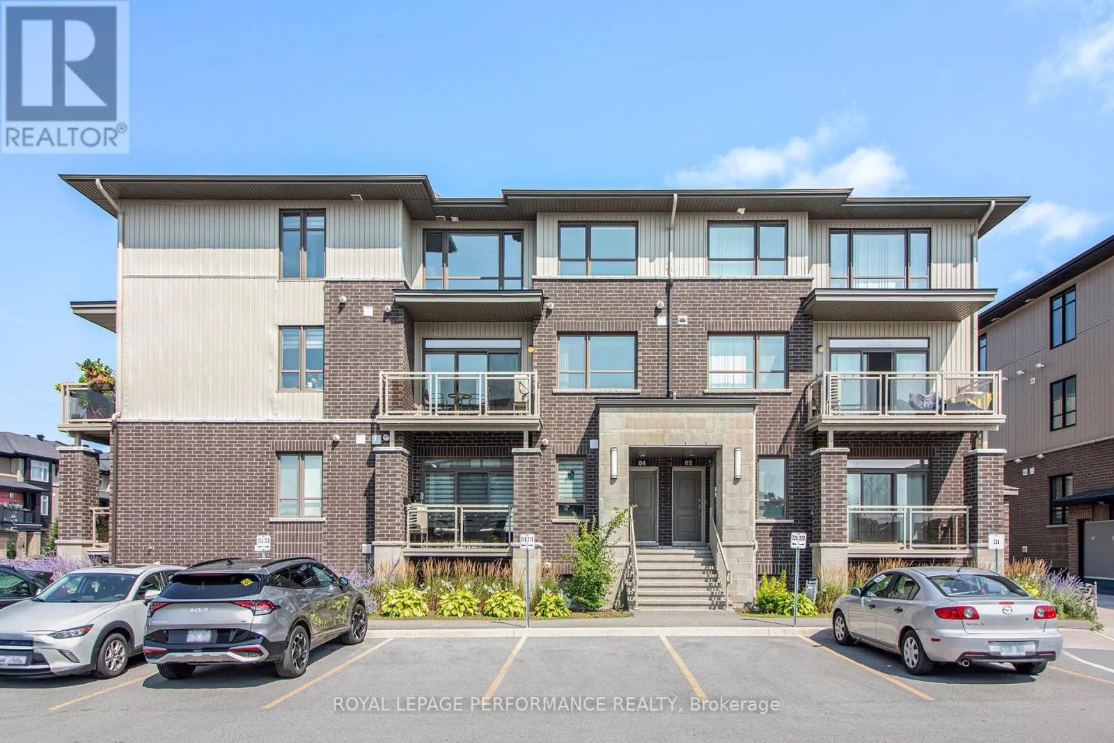 Row / Townhouse for rent: 84 Carabiner Private, Ottawa, Ontario K1W 0L7