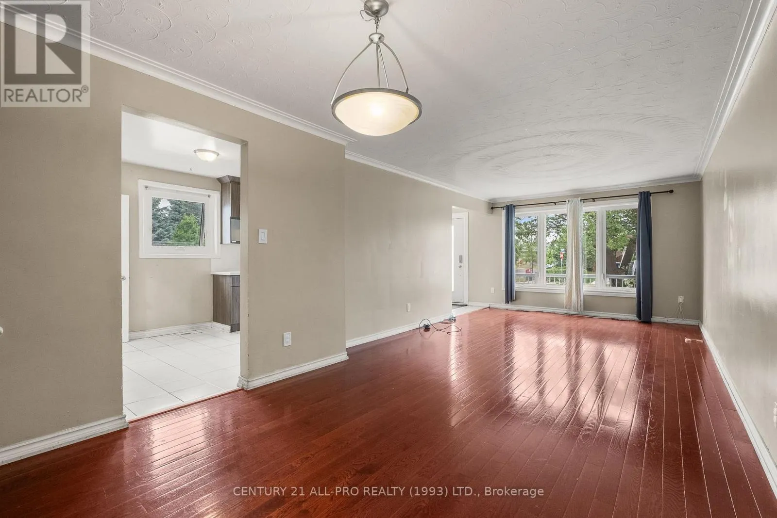 House for rent: 84 Goldsboro Road, Toronto, Ontario M9L 1A7