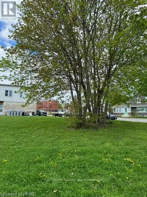 84 King Street, Central Huron, Ontario N0M 1G0