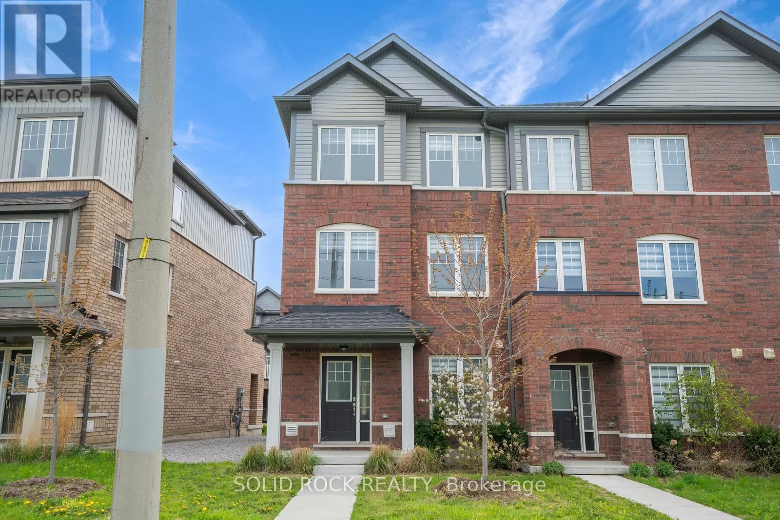 Row / Townhouse for rent: 840 Atwater Path, Oshawa, Ontario L1J 0E8