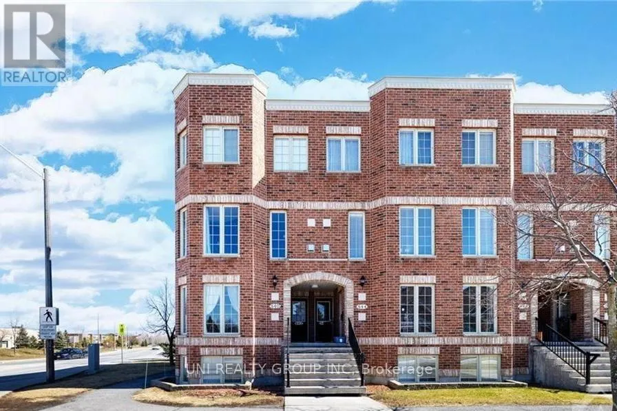 Apartment for rent: 840 Longfields Drive, Ottawa, Ontario K2J 0J3