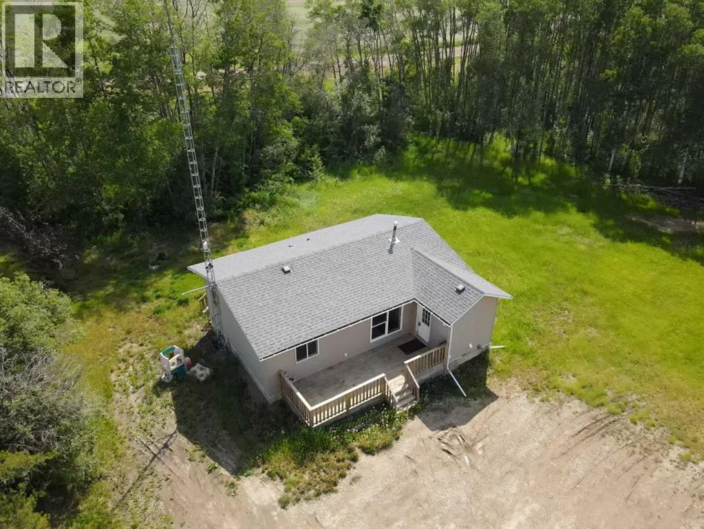 House for rent: 84004 Rr 210, Rural Northern Sunrise County, Alberta T8S 1S4