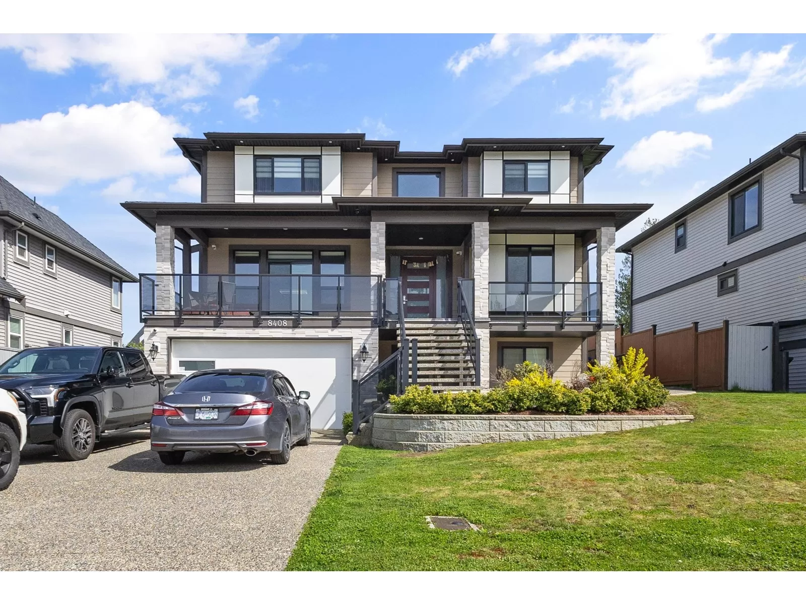 House for rent: 8408 Mctaggart Street, Mission, British Columbia V2V 6S6