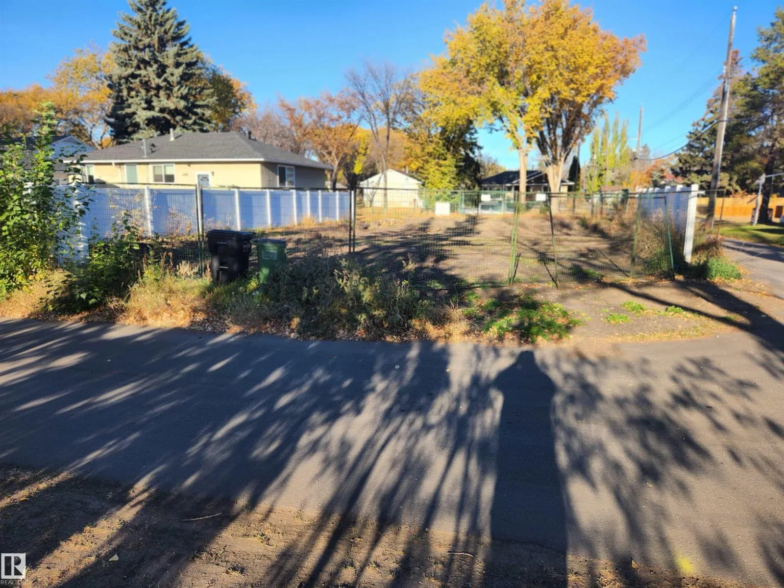 No Building for rent: 8419 64 Av Nw, Edmonton, Alberta T6E 0H1