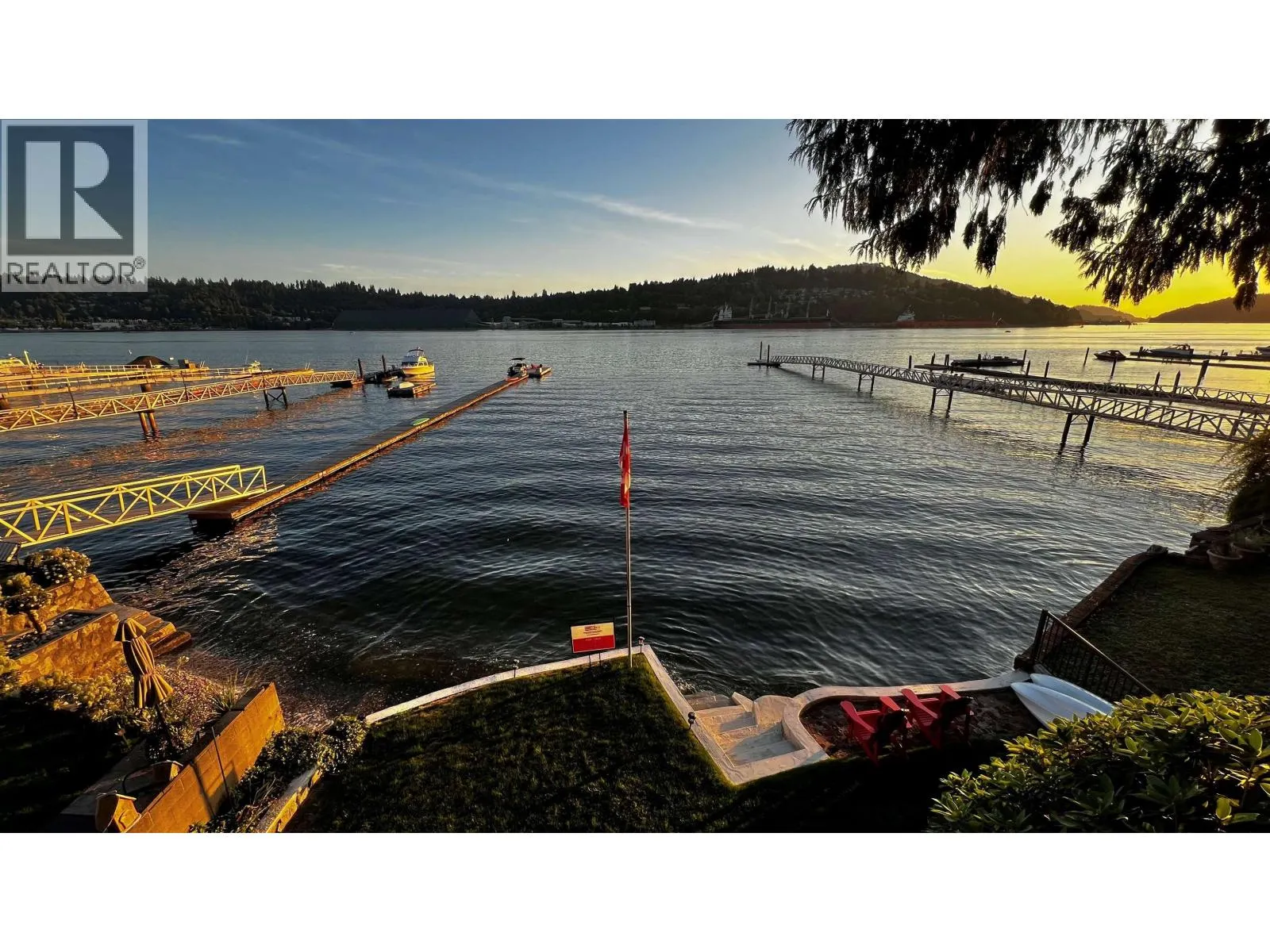 House for rent: 844 Alderside Road, Port Moody, British Columbia V3H 3A6