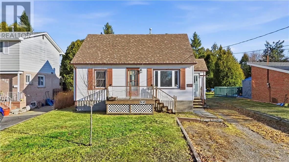 House for rent: 844 Churchill Avenue, Sudbury, Ontario P3A 3Z9